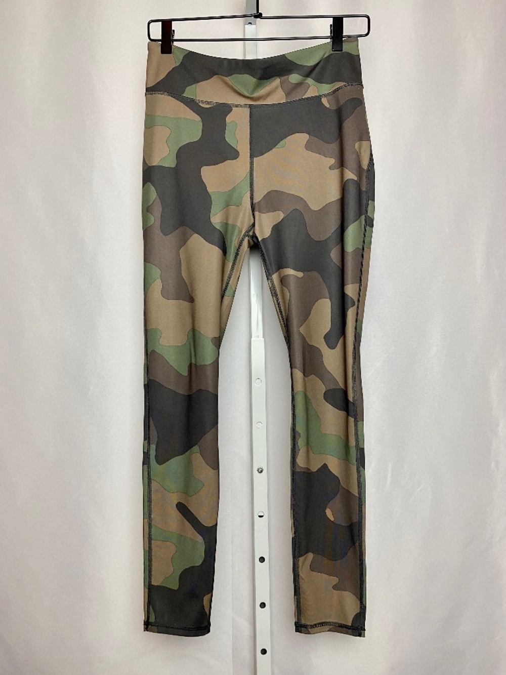 Columbia Sportswear Womenʻs Lodge Woodland Camouflage Full Length Leggings Large